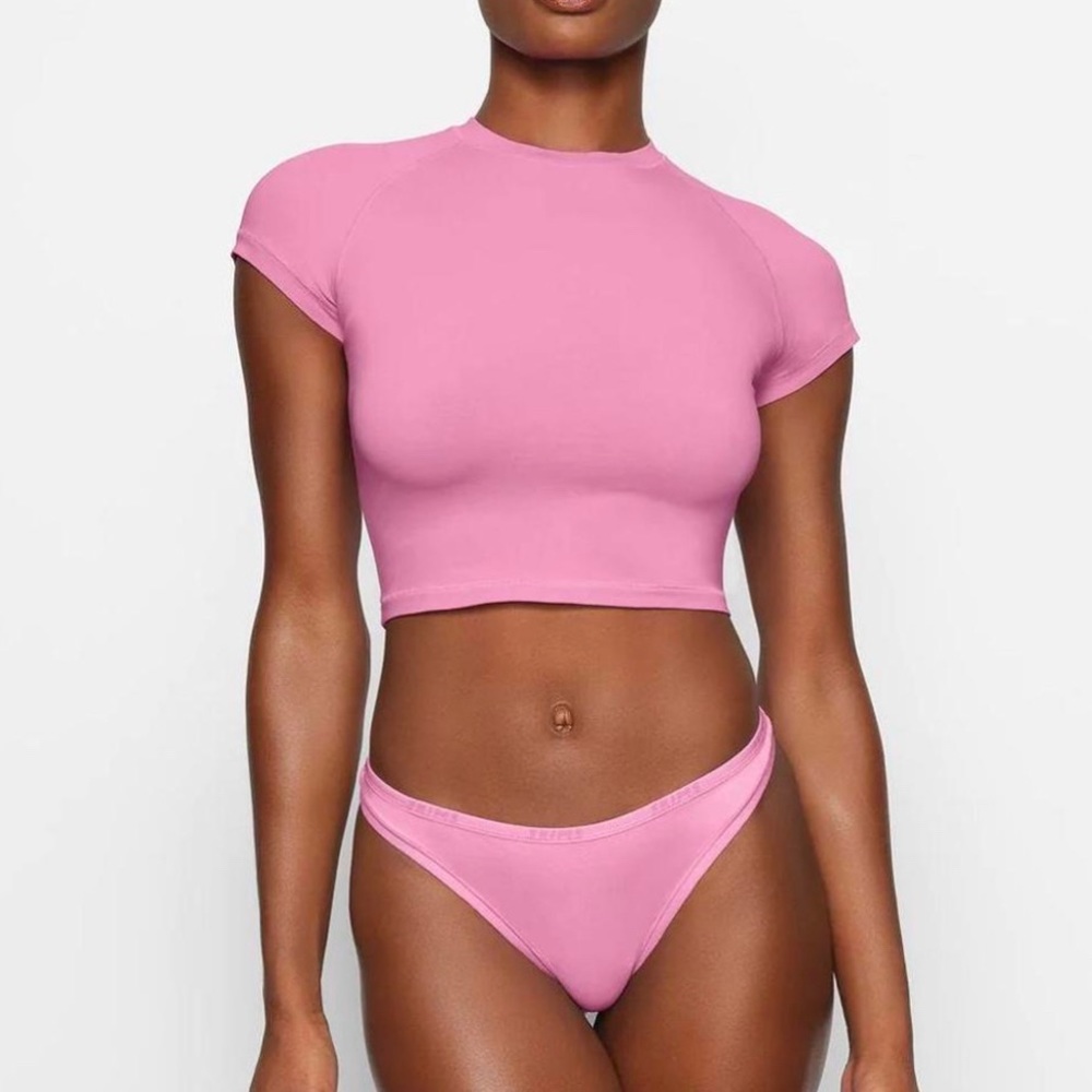 Skims Bubblegum Pink New Vintage Crop T-Shirt